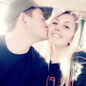 Meet your Posher, Johni